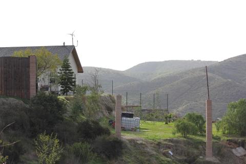 vista a la distancia de la propiedad